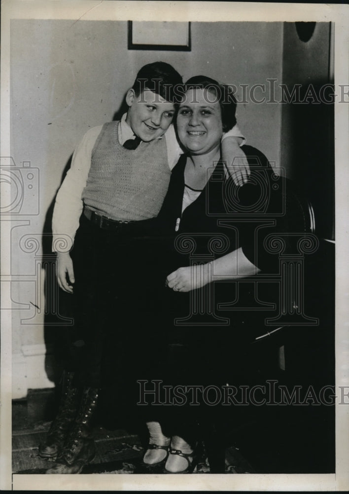 1934 Press Photo Charles Fritz, 6 of Chester Pa after 6 months in the Dewey-