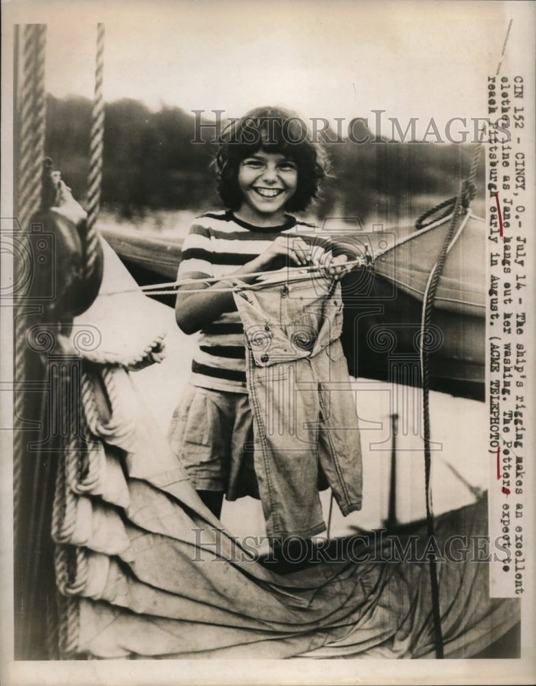 1949 Press Photo Jane Potter on ship bound for Pittsburgh