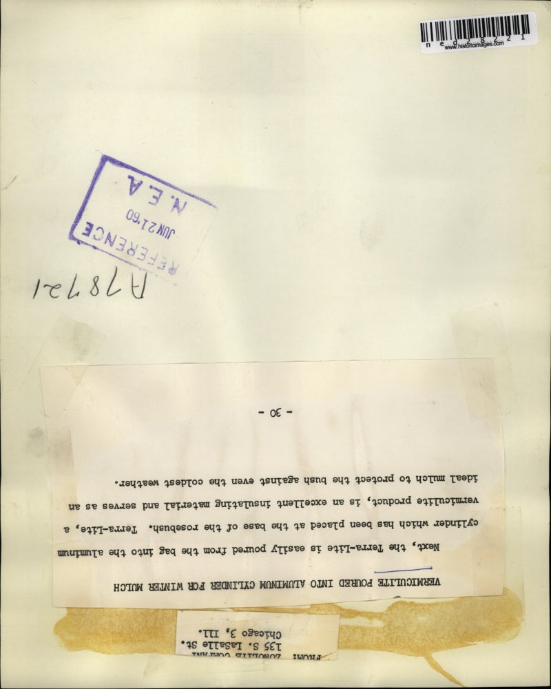 1960 Press Photo Terra-Lite Vermiculite product being poured into cylinder