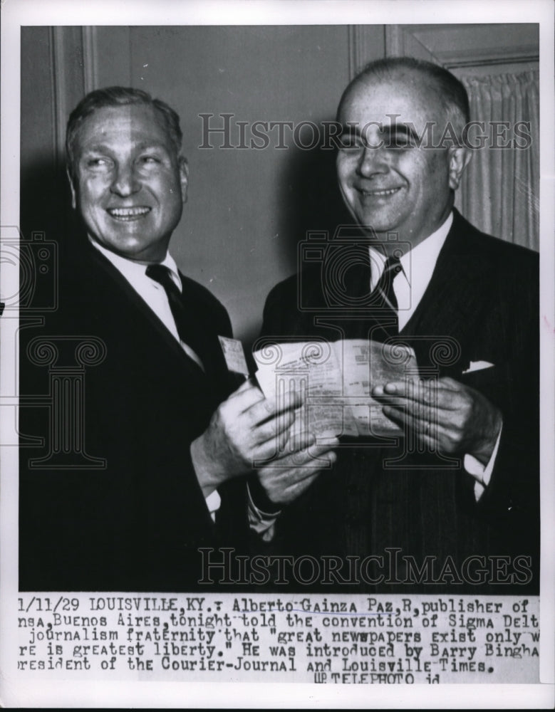 1929 Press Photo Alberto Gainza Paz speaks to convention