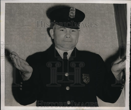 1938 Press Photo Thomas Leary Shows How Surprised He'd Be If He's Chosen