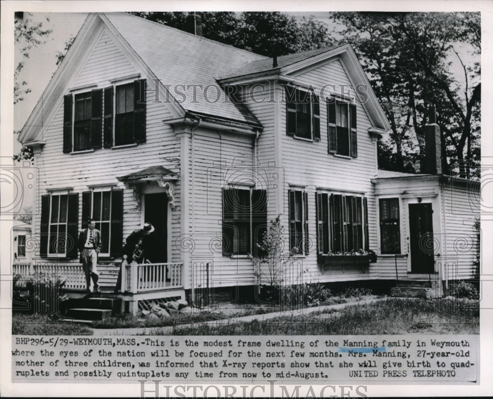 1952 Press Photo Manning Family House in Weymouth, Massachusetts