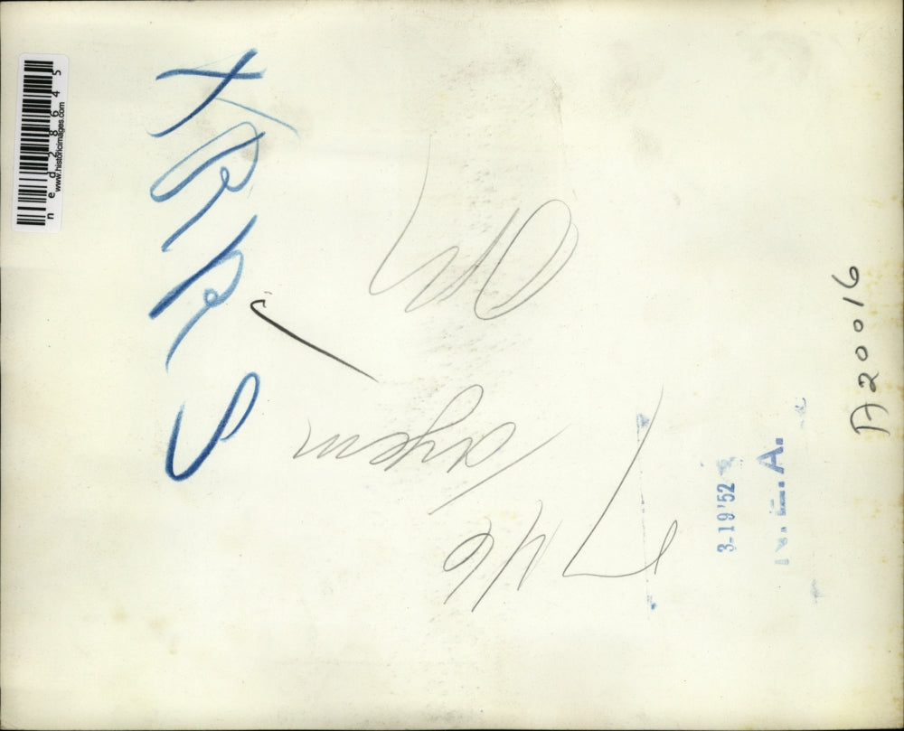 1952 Press Photo La Salle Street station is empty after workers went on strike