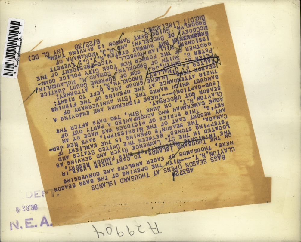 1938 Press Photo Fishermen Enjoy A Banquet During 1st Of Fishing Season