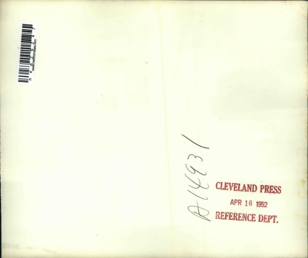 1952 Press Photo Charles Lewis Makes Jokes With Employees And Picketers