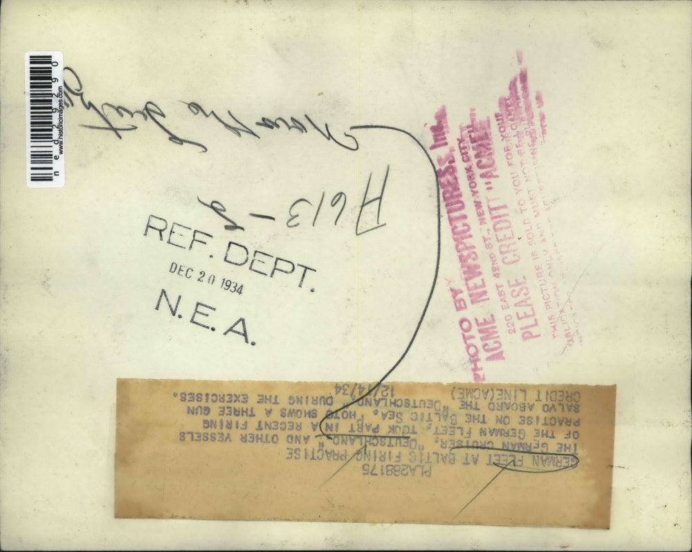 1934 Press Photo three gun salvo aboard Deutschland during Baltic sea practices