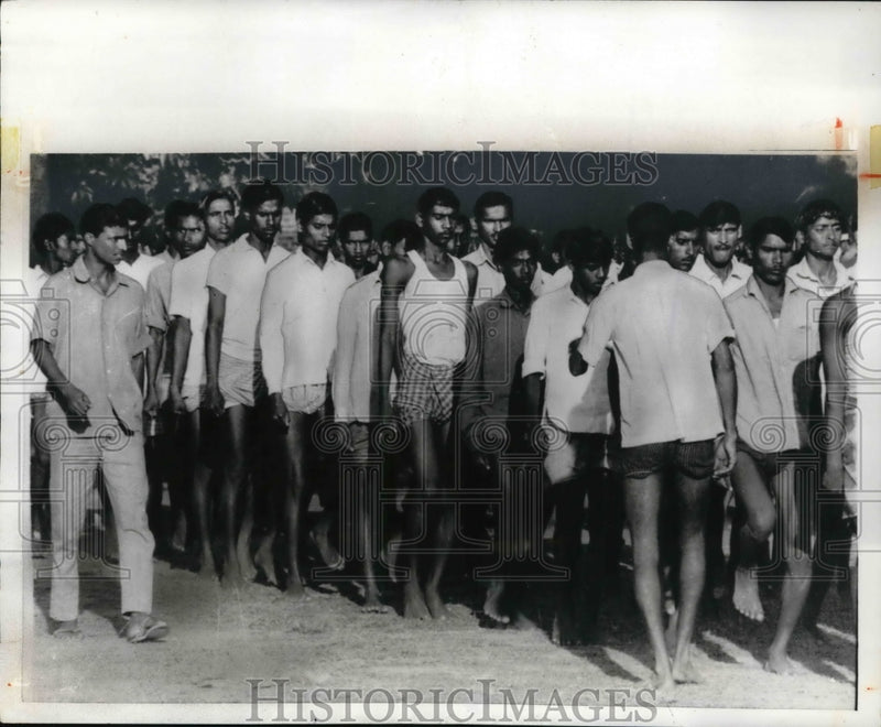 Load image into Gallery viewer, 1971 Press Photo Liberation Army Troops Go Through Training Session
