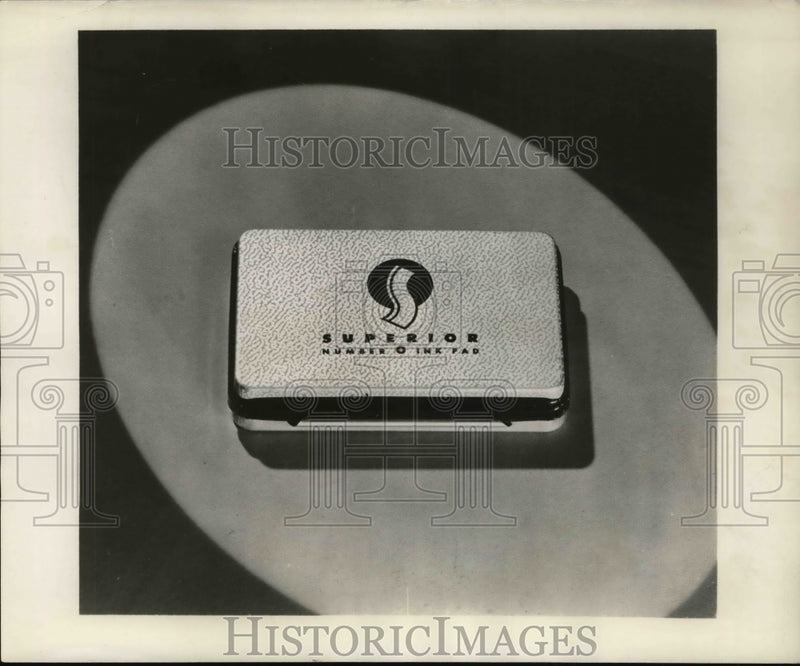 Load image into Gallery viewer, 1951 Press Photo Newly-designed stamp pad container produced by Superior
