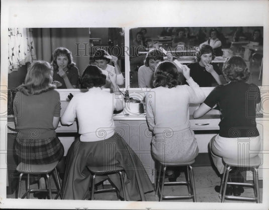 1958 Press Photo P. Grigzell, J. Evanson, J. Busyko & C. Roub at Brooklyn High