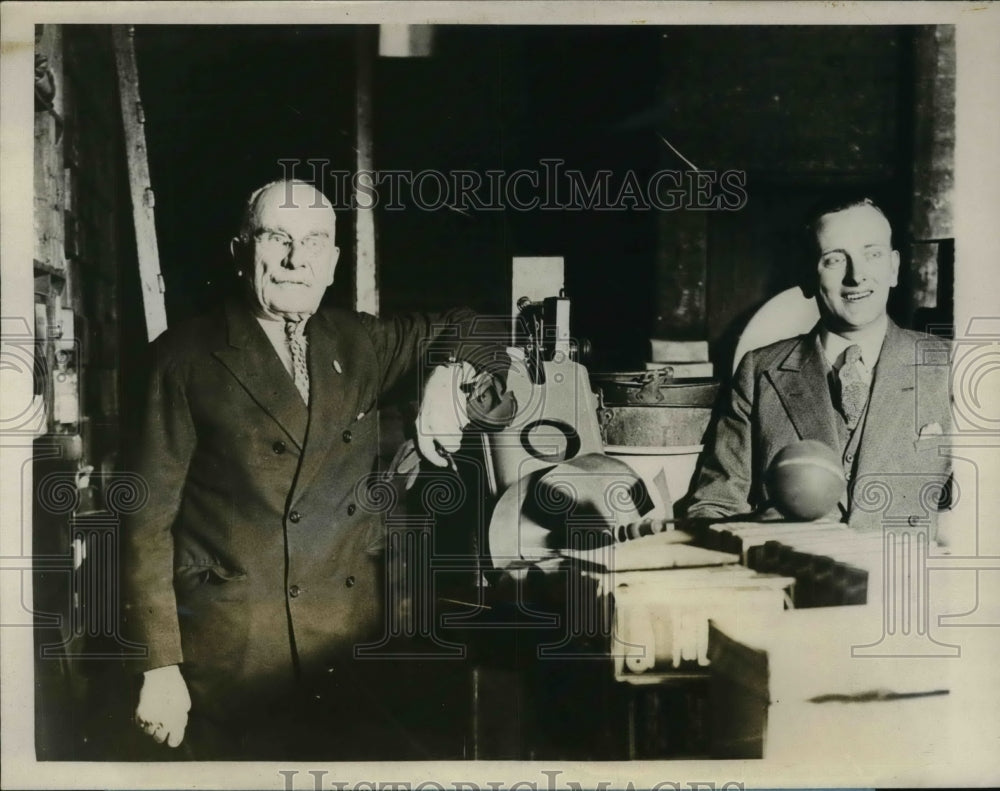 1928 Press Photo Sir Joynston Smith, Australian millionaire, pays visit to home
