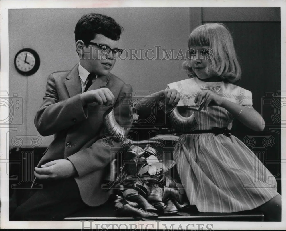 1967 Press Photo Conrad Dreby & Monica Slenkovich at Lakewood Recreation Dept.