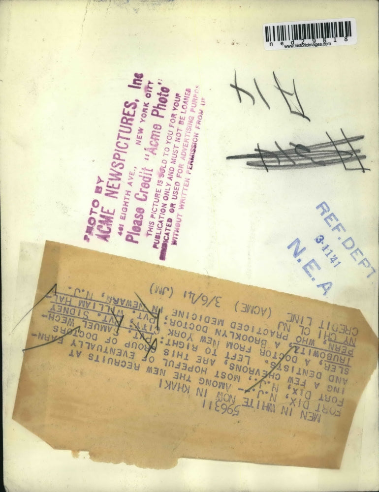 1941 Press Photo New recruits at Fort Dix, NJ that are doctors and dentists.