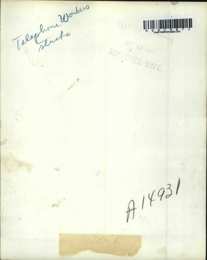 1947 Press Photo Telephone strikers picket at Ohio Bell Telephone Company