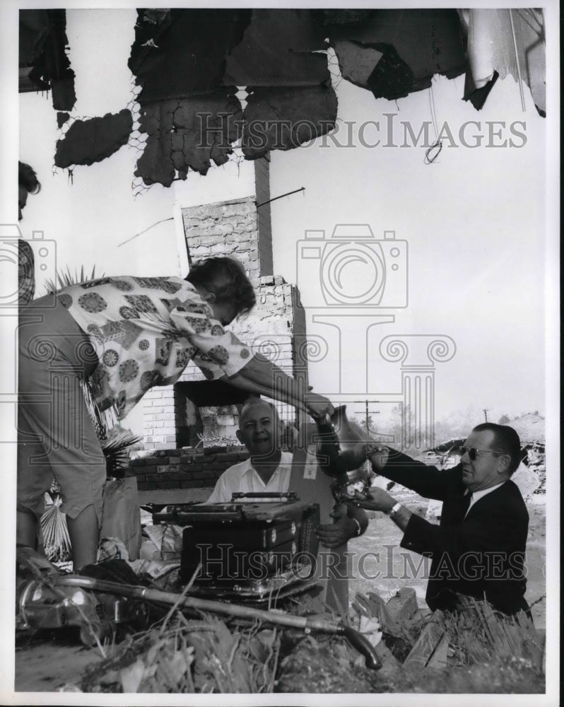 Load image into Gallery viewer, 1963 Press Photo Los Angeles suffered its worst flood disaster in
