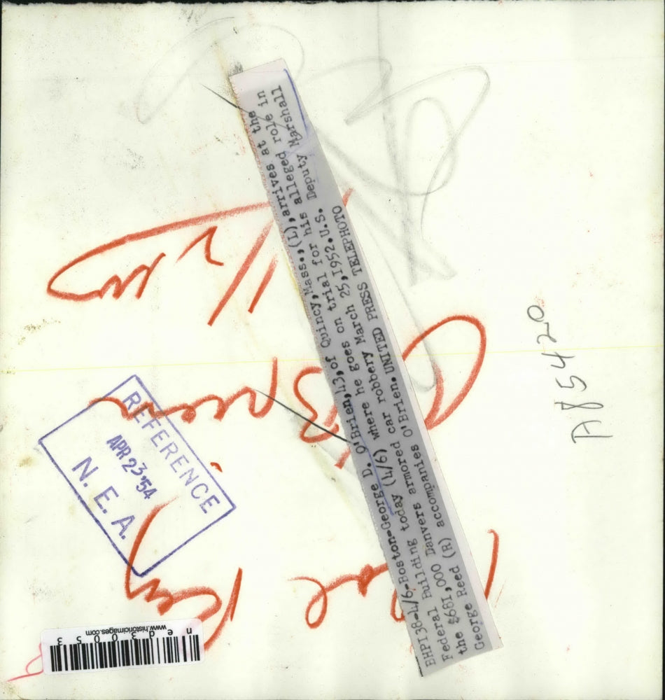 1954 Press Photo Boston George D O'Brien arrives at Federal Building with Deputy