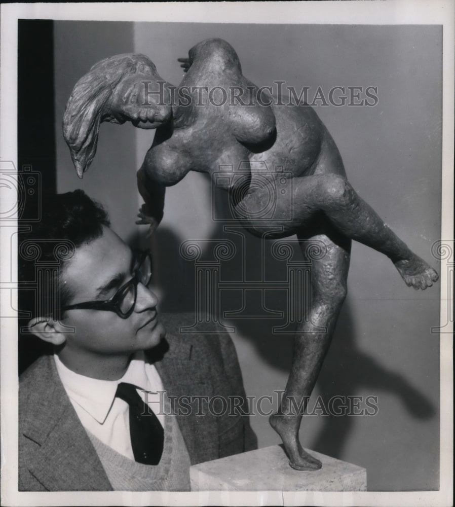 1957 Press Photo Salvatore Messina Stands By His Statue "A Dancer"