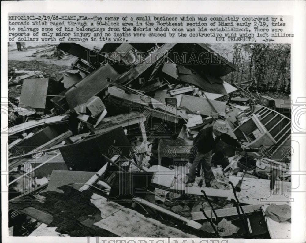 1968 Press Photo Owner of a small business after tornado hits Miami, Florida