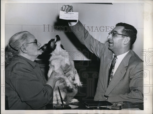 1957 Press Photo Dog, Trigger, with owner Mrs. K.K. Davis & banker F.J. Macchia- Historic Images