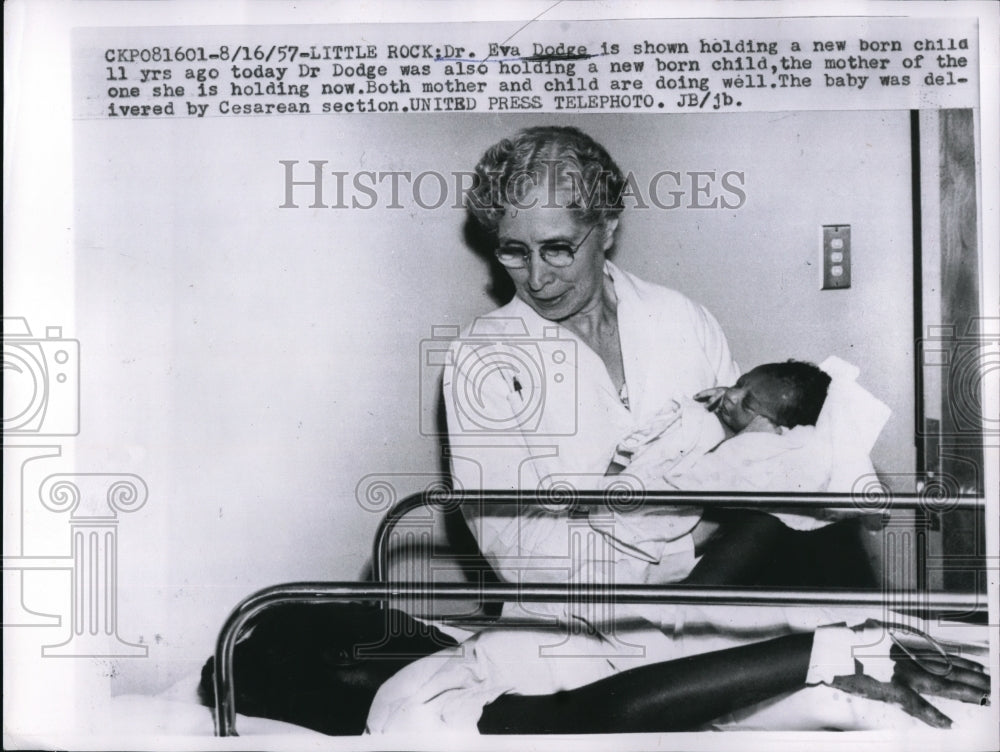 1957 Press Photo Dr. Eva Dodge holding baby delivered by Cesarean section