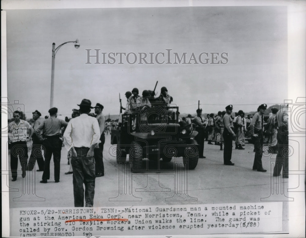1950 Press Photo Morristown Tenn Nationa l Guardsmen man a mounted machine gun