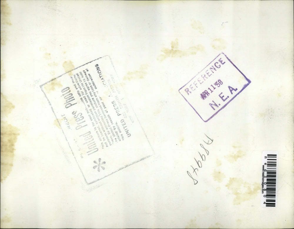 1958 Press Photo Mrs. Rayond Miezwa with her newborn children