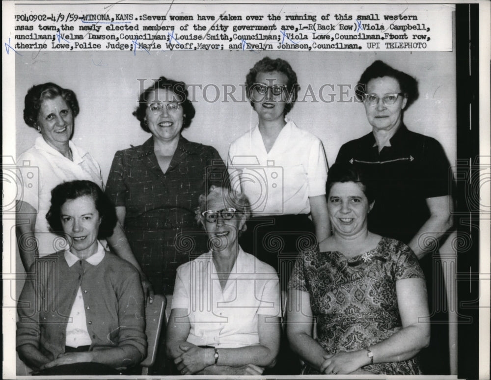 1959 Press Photo Winona, KS is being ran by seven women.