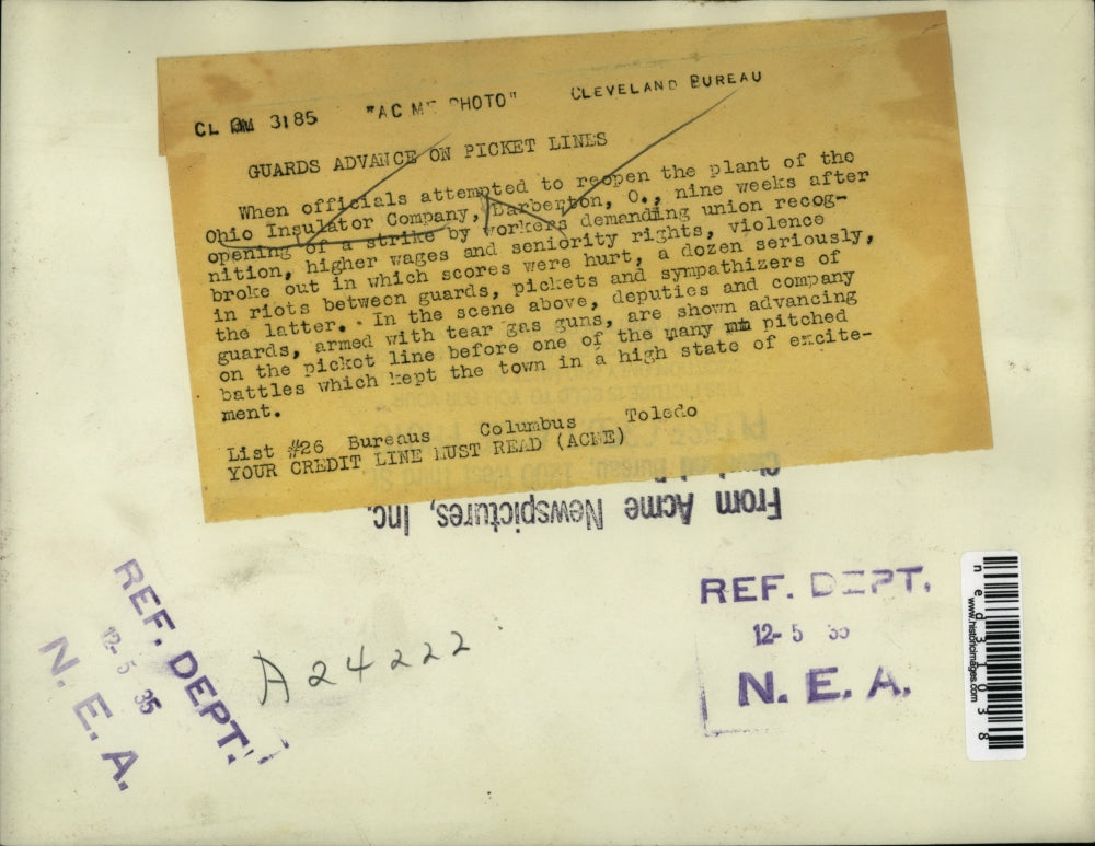 1935 Press Photo Guards Advance on Picket Lines Outside Ohio Insulator Company