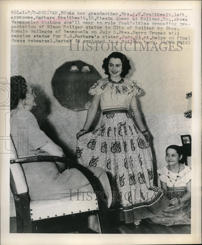 1948 Press Photo Mrs JV Braithwait with her daughter Barbara and granddaughter