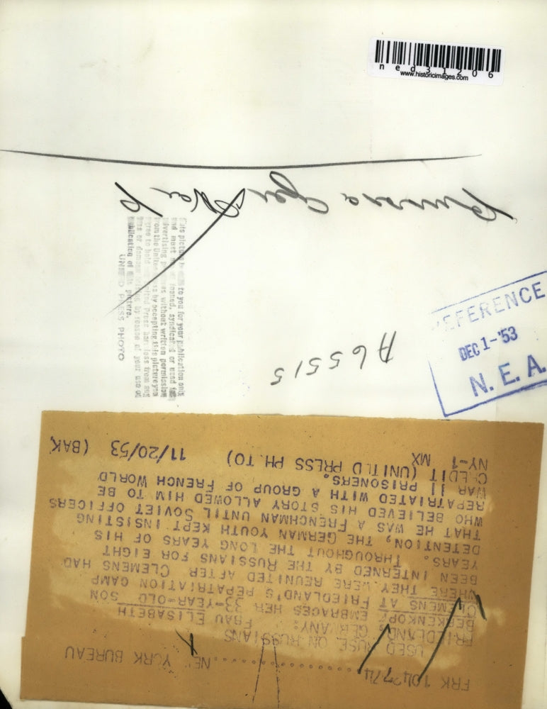 1953 Press Photo Elizabeth Berkenkopf Embraces 33 Year Old Son Clemens