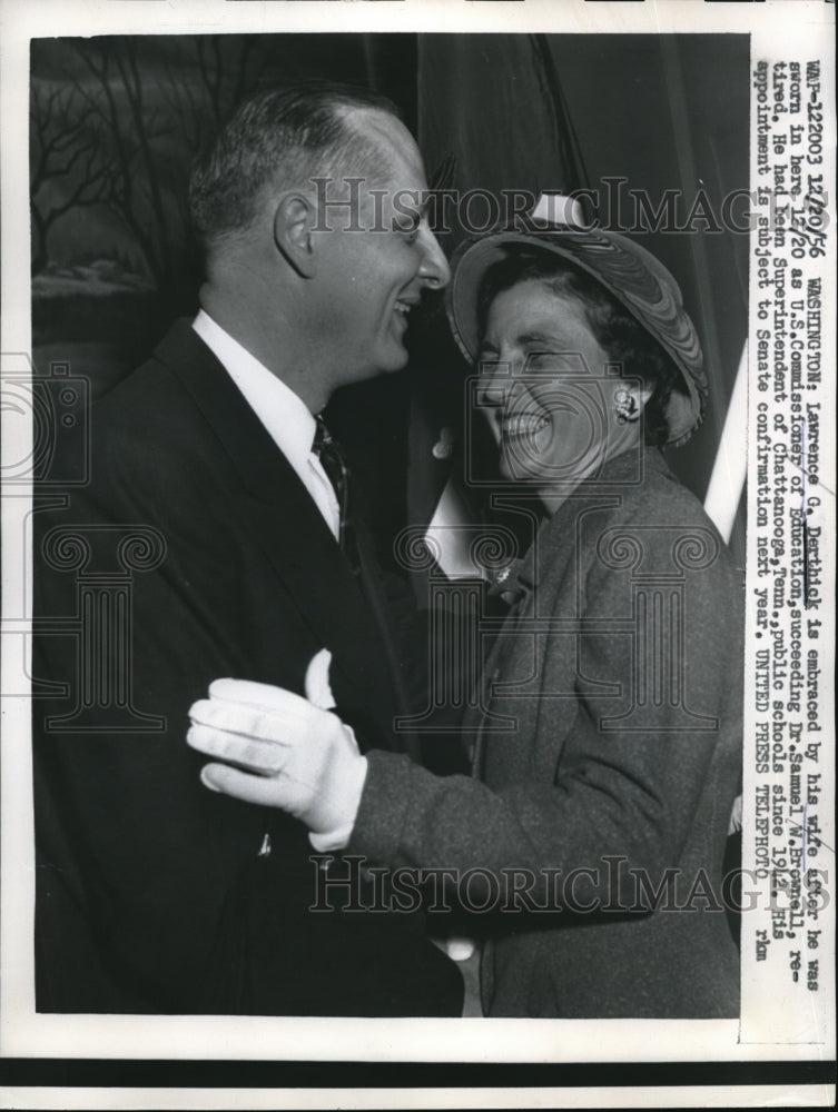 Load image into Gallery viewer, 1956 Press Photo Lawrence G. Derthick Embraced By Wife After Being Sworn In
