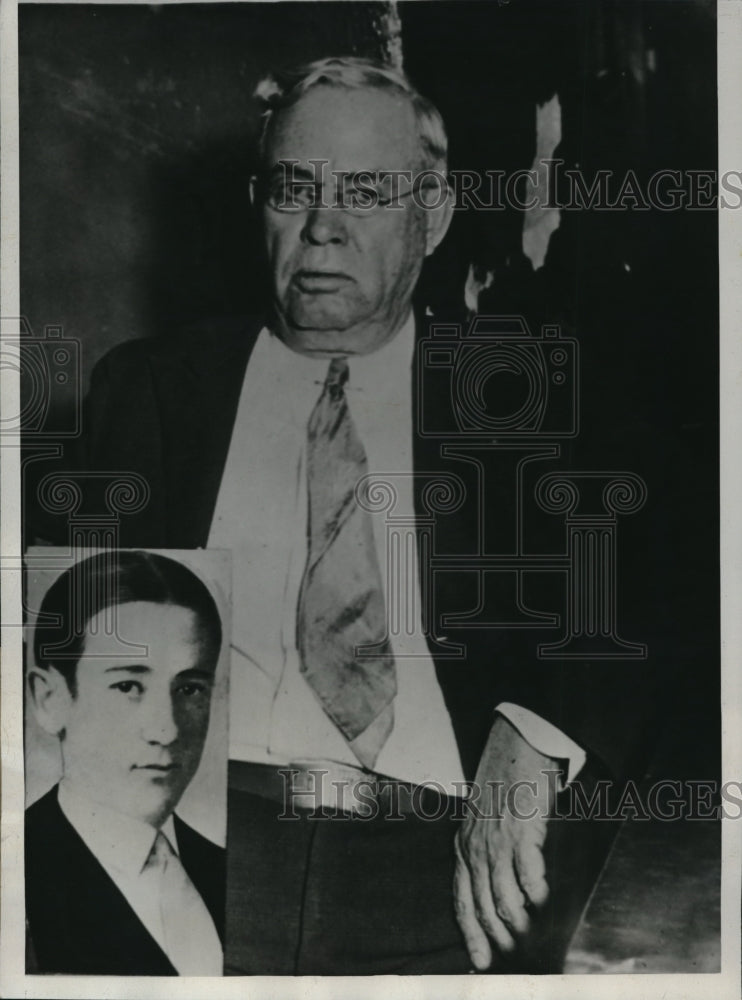 1923 Press Photo Dr Edgar Davis, Physician of Kansas City Mo is being held for