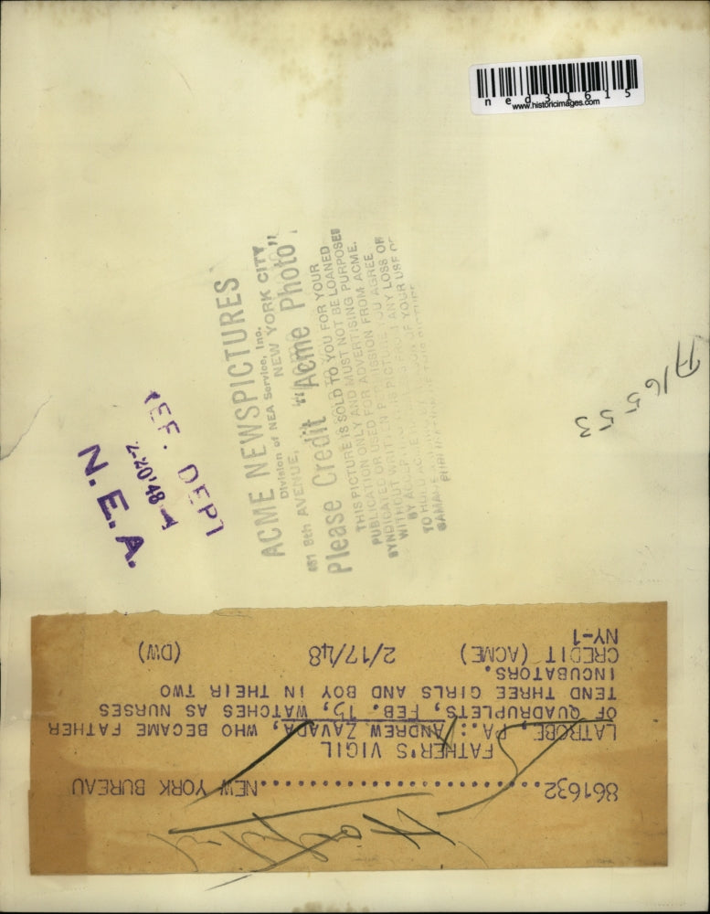 1948 Press Photo Andrew Zavada Father Of Quadruplets. Latrobe, Pa