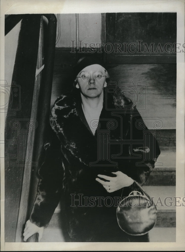 1933 Press Photo Mira Dodge Questioned In Death Of Husband