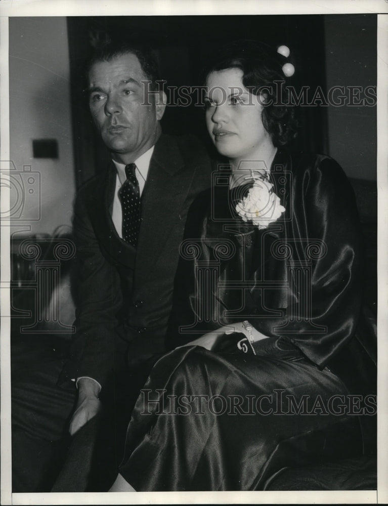 1935 Press Photo Cedric and Leona Durst Appear In Court After Car Accident