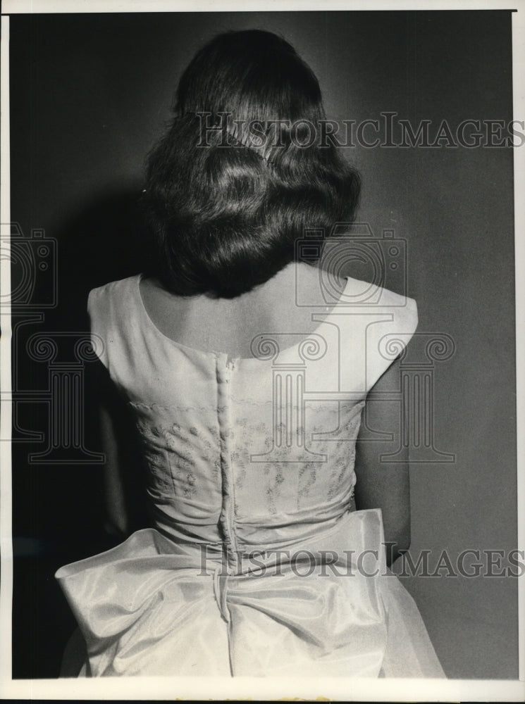 Load image into Gallery viewer, 1958 Press Photo Kathleen Kern, dress which her principal, Miss Ada Brown

