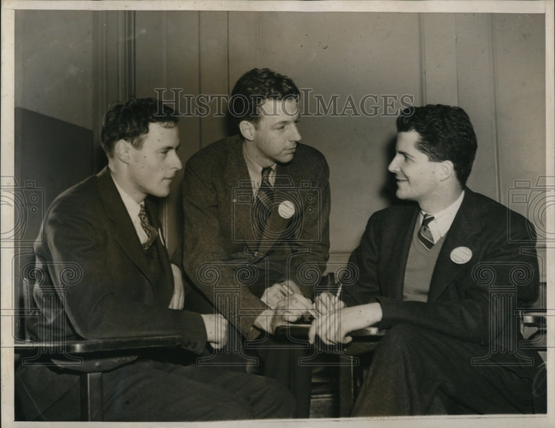 Load image into Gallery viewer, 1938 Press Photo Gordon Donald Princeton University, William Chambers, Harvard
