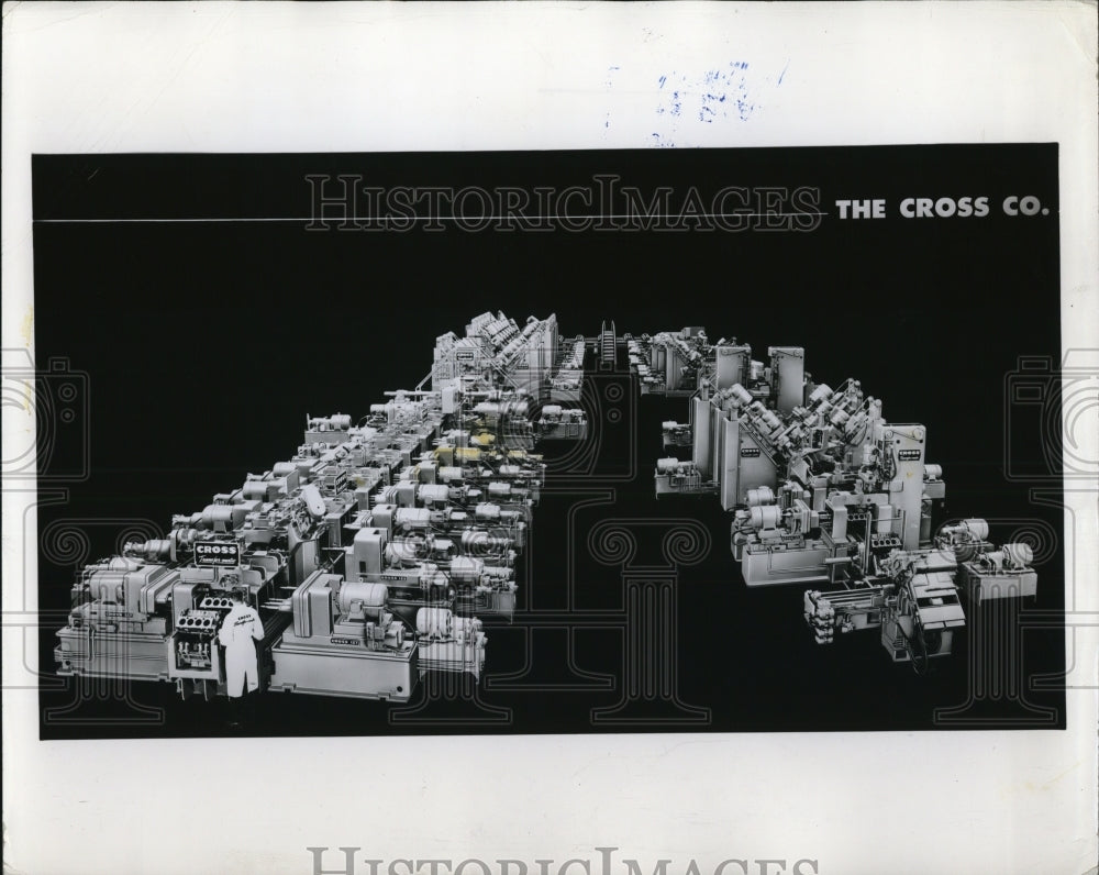 1955 Press Photo New machines in Chevrolet plant