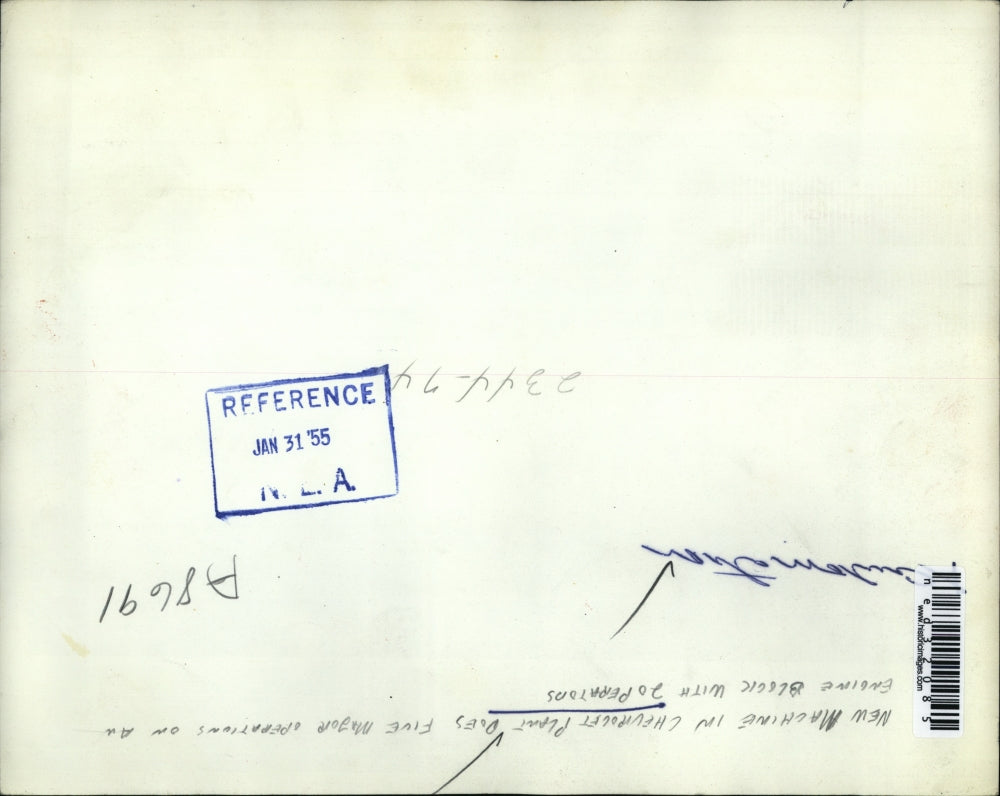 1955 Press Photo New machines in Chevrolet plant