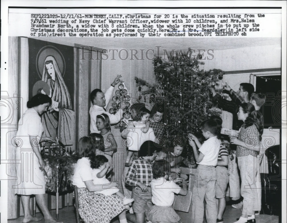 1961 Press Photo Christmas for 20 is the situation resulting from