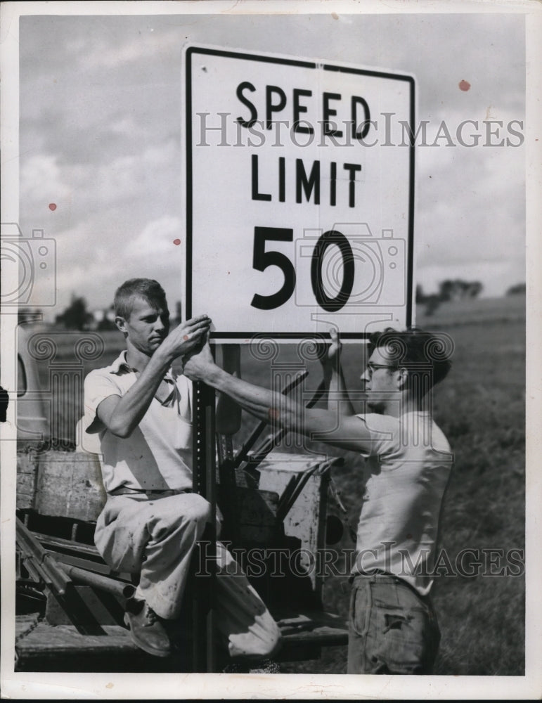 Load image into Gallery viewer, 1956 Press Photo Meduria County motorist signage
