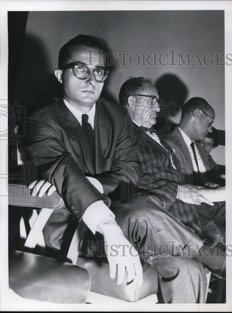 1960 Press Photo Professor Lawrence Herman- Historic Images