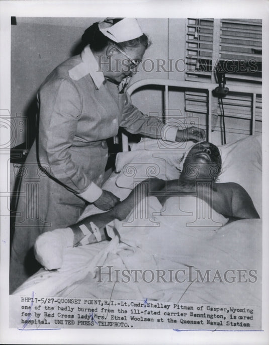 1954 Press Photo Lt. Cmdr. Shelley Pitman of Casper, Wyoming badly burned