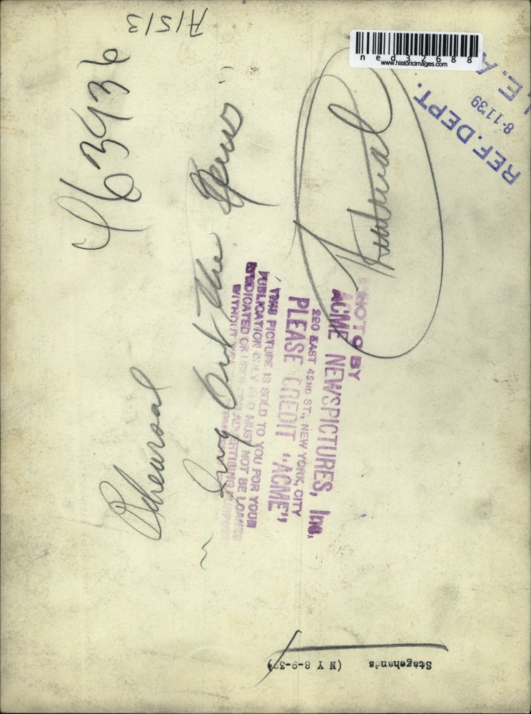 1939 Press Photo Stagehands at rehearsal