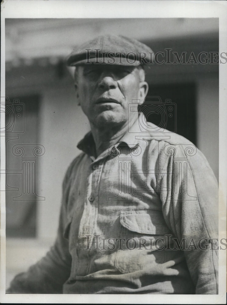 1933 Press Photo The Ice Breaker Jacob Ruppert has been ordered to leave