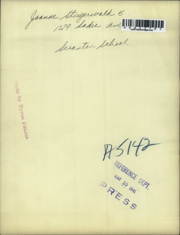 1941 Press Photo Joanne Steigerwald, student