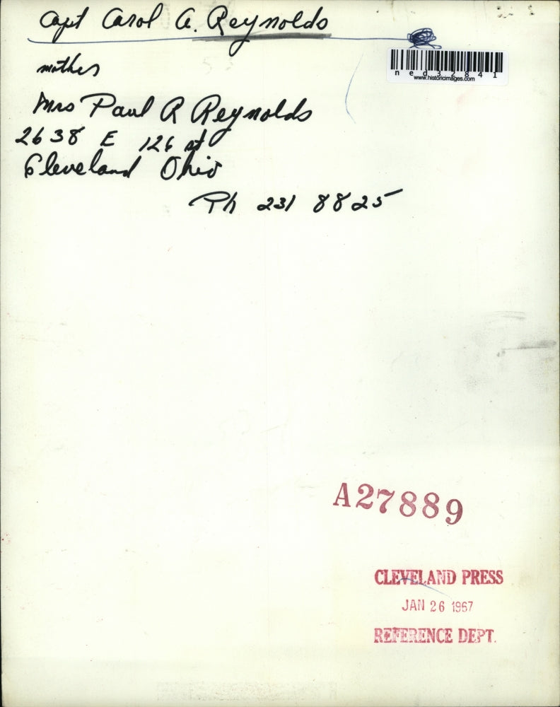 1967 Press Photo Capt. Carol Reynoldo, mother of Paul Reynoldo
