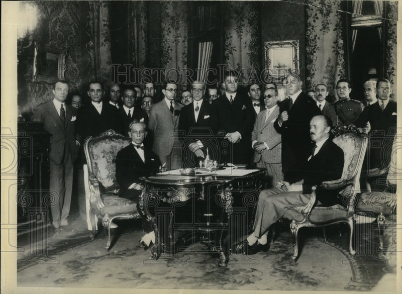 Load image into Gallery viewer, 1931 Press Photo A. De Mello Franco with Francis Keeling minister
