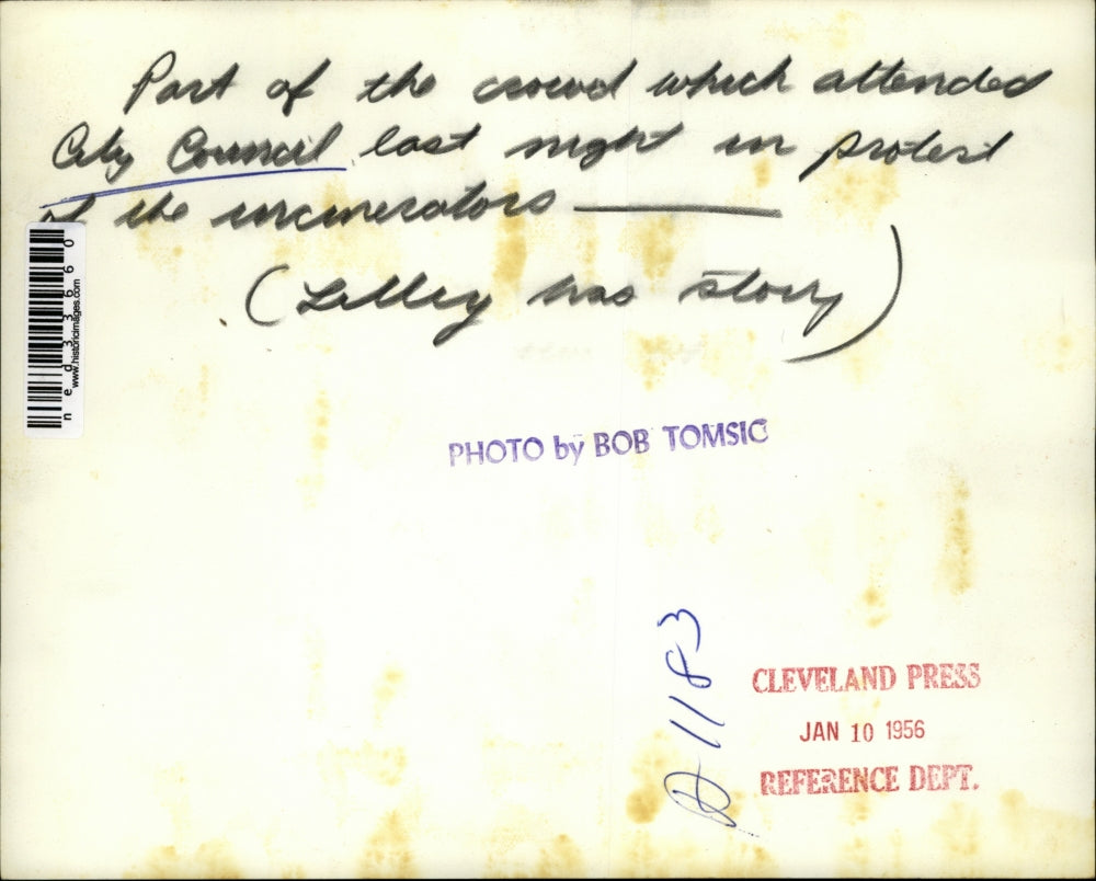 1956 Press Photo Crowd which attended at City Council Hearing