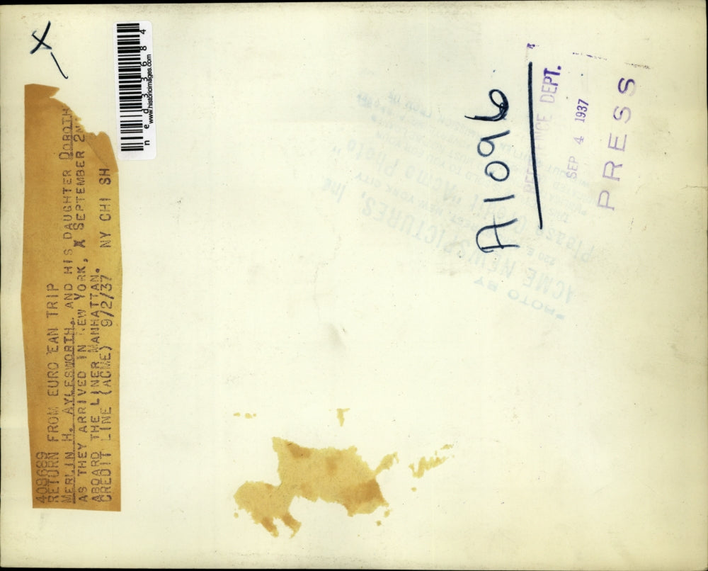 1937 Press Photo Merlin Aylesworth and his daughter Dorothy arrived in New York