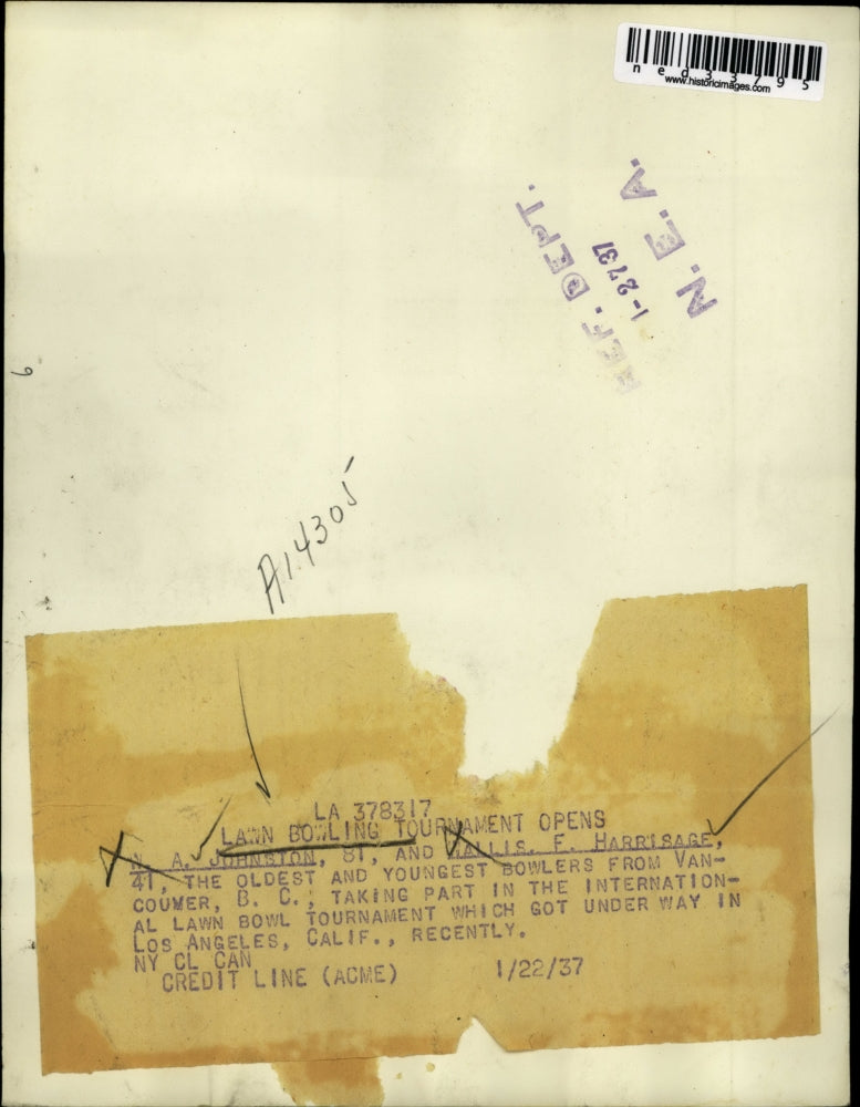 1937 Press Photo W.A. Johnston & Wallis F. Harrisage at Lawn Bowling Tournament